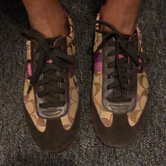 Classic C Coach Sneakers - Picture 1 of 7